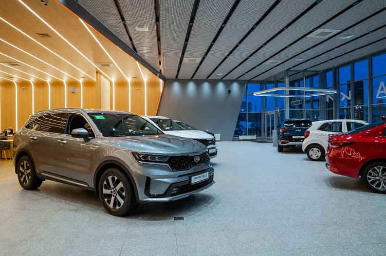 Автосалон KIA в Санкт-Петербурге - освещение рис.4